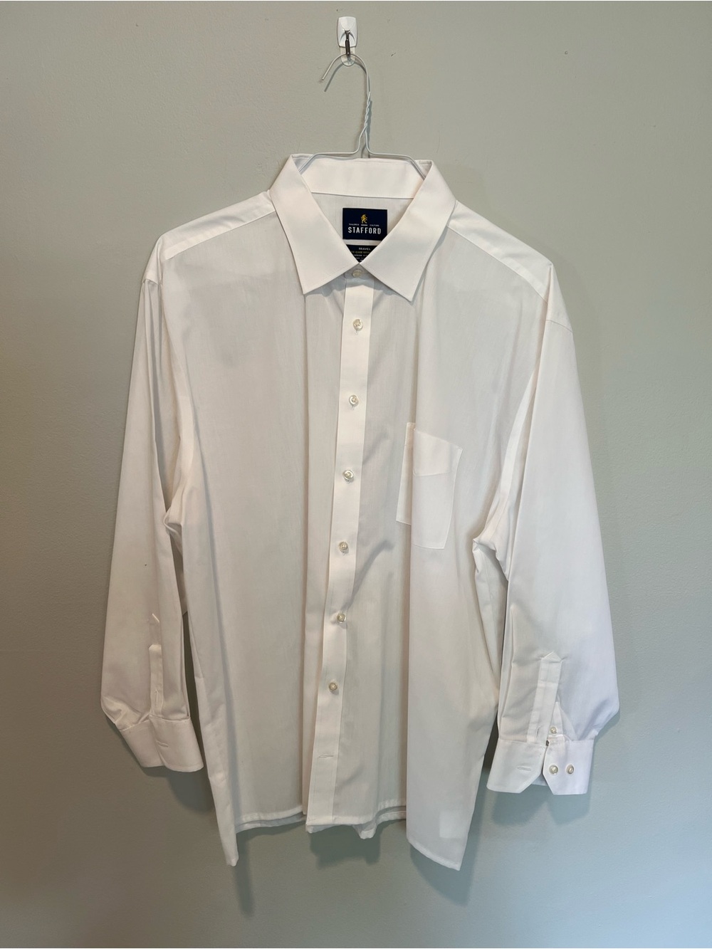 Stafford Men’s White Dress Shirt 18 34/35 Regular Fit Easy-Care Broadcloth